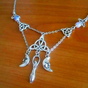 Celtic Triquetra Knot Goddess Moon Silver Necklace